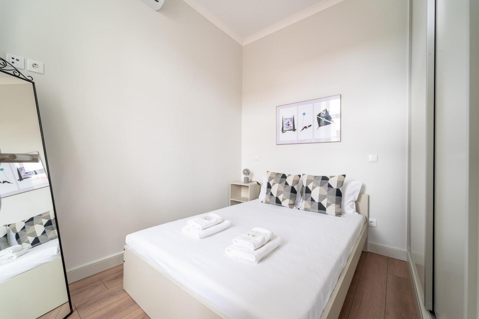 Escadaria 21 Apartment By House And People Braga Ngoại thất bức ảnh