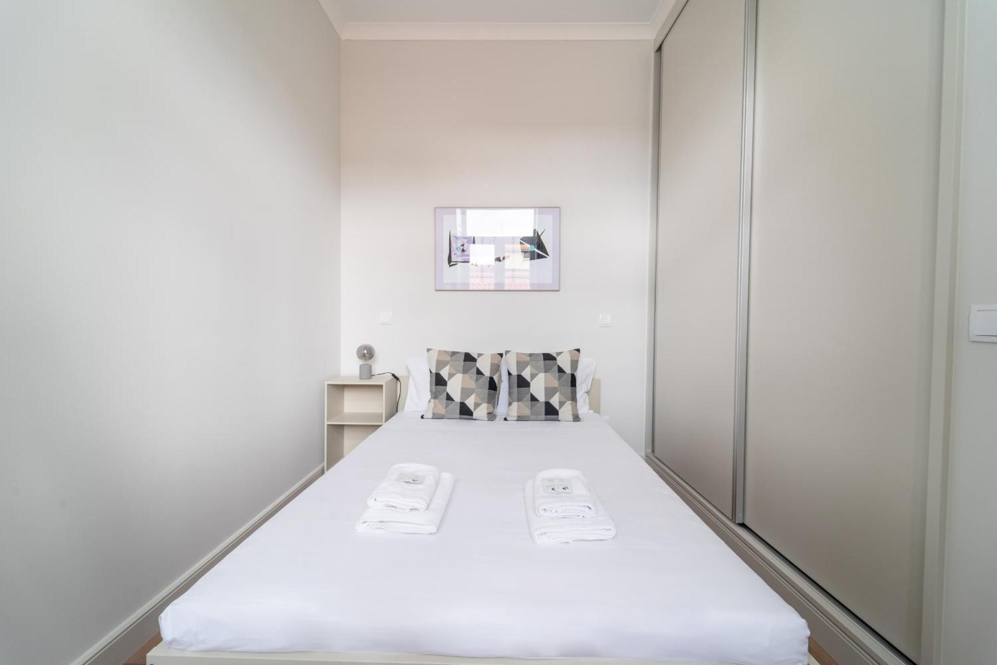 Escadaria 21 Apartment By House And People Braga Ngoại thất bức ảnh